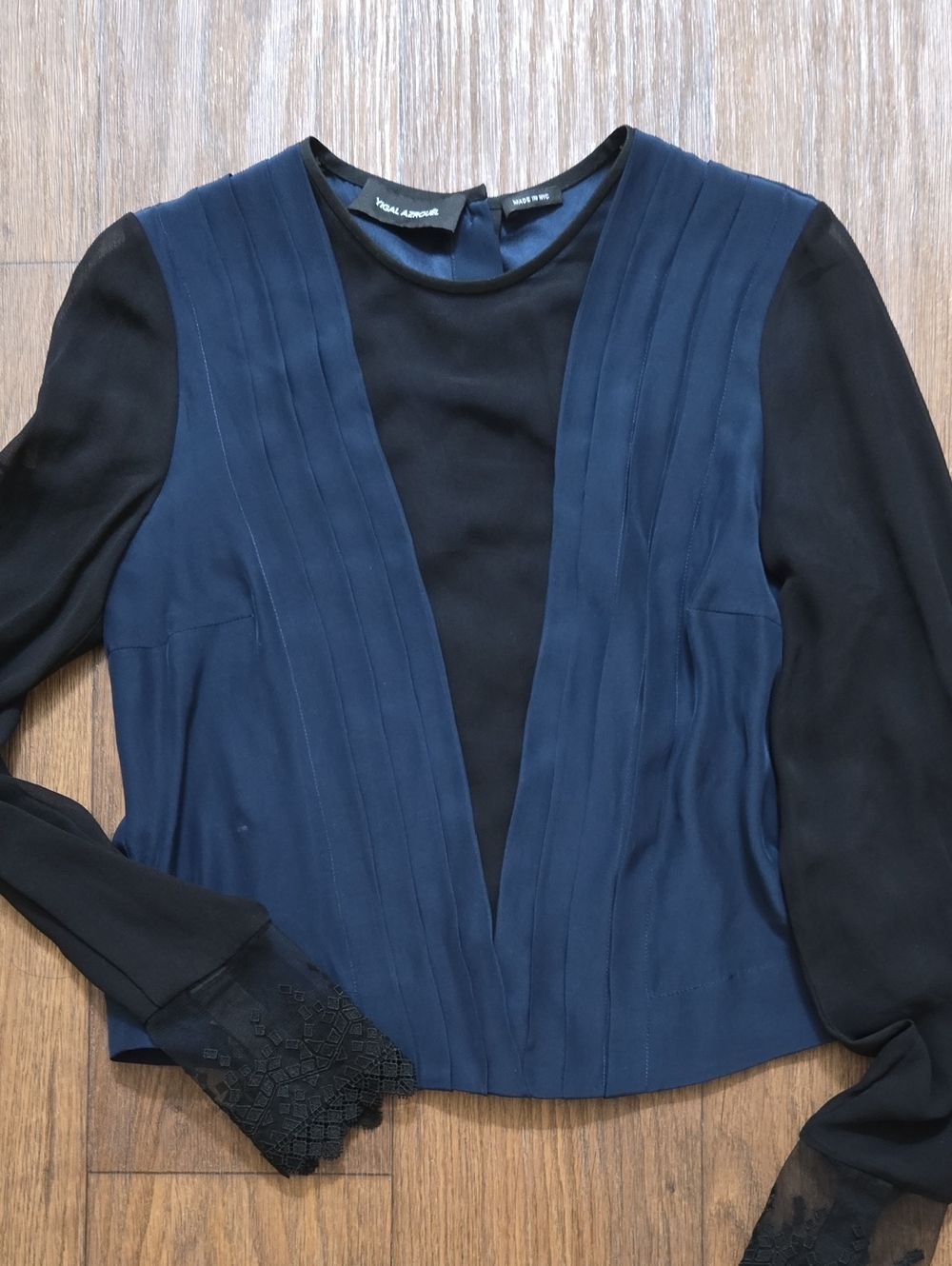 Yigal Azrouel Navy Blue and Black Pleated Front Blouse/ Size Small